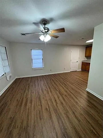 3021 Harris Ave — Photo 27