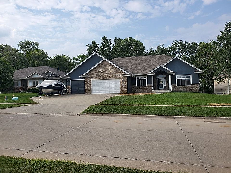 1st image of 815 Timberline Dr
