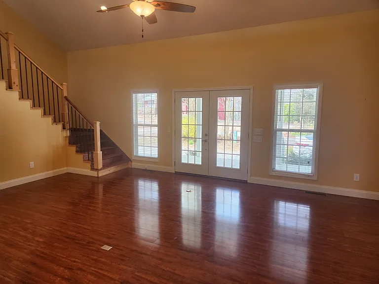 223 Varnes Ln — Photo 22