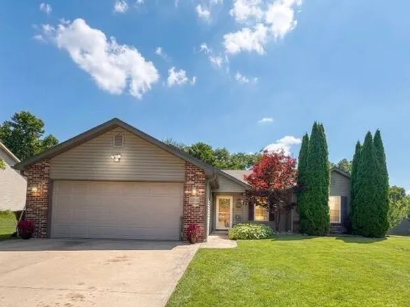 6350 Brooke Dr, Hallsville, MO 65255