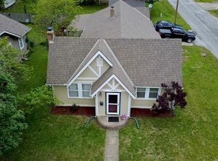 1006 E Pearl St, Harrisonville, MO 64701