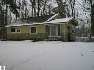 940 Schemp Rd, Lupton, MI 48635