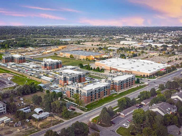Residences at Nova West — Photo 65