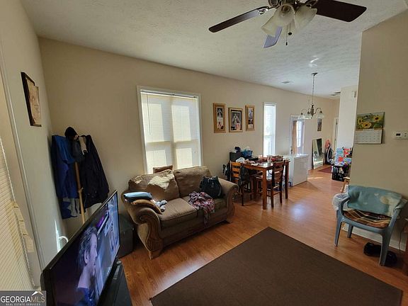 2nd image of 11 Spruce St