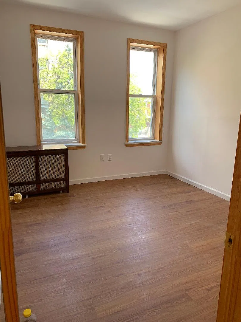 3 bed, $2,700 — Photo 4