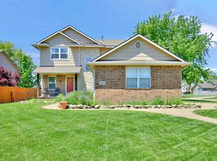 2719 Rushwood Dr, Augusta, KS 67010