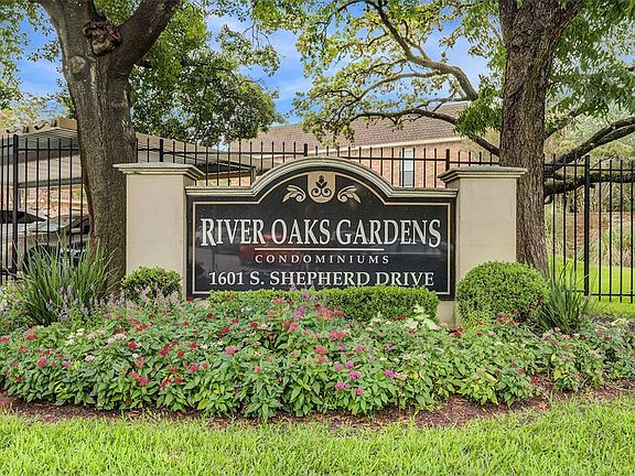 3rd image of 1601 S Shepherd Dr APT 134
