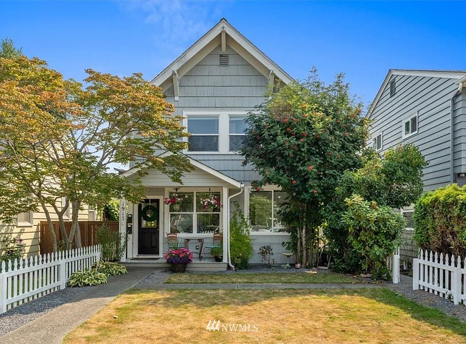 Desirable North Everett Location just minutes to waterfront and new pedestrian bridge. 