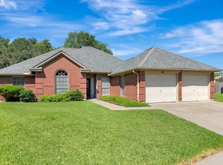 103 Ashland Crk, Victoria, TX 77901