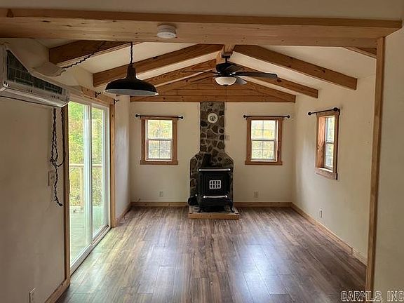 2nd image of 185 Petters Rd