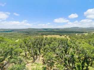 5032 Kendalia Rd, Blanco, TX 78606