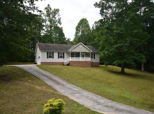 800 Van Dell Dr, Rock Spring, GA 30739