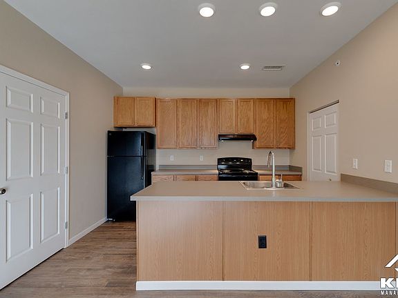 4th image of 1801 Lyman Ave #9122739