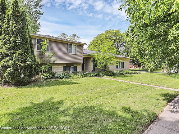 2nd image of 2356 Hinge Dr