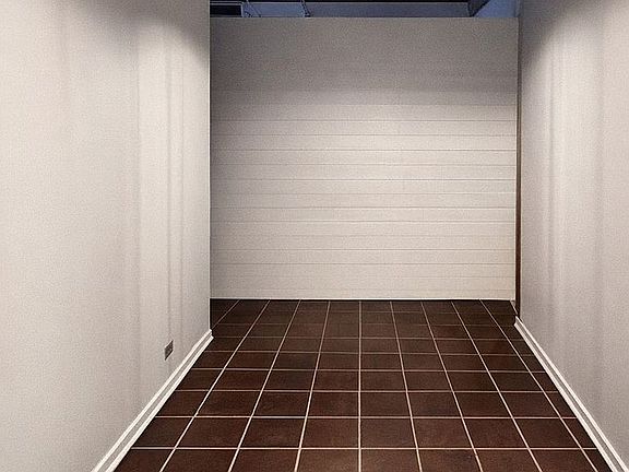 4th image of 312 N May St APT 2E