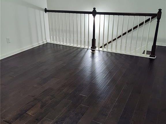 3rd image of 7736 Rutgers Cir S