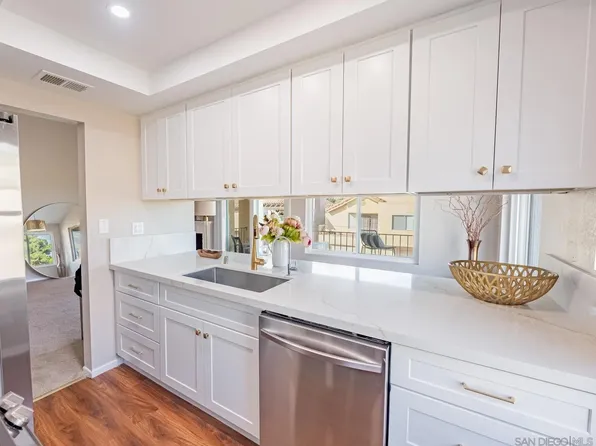 1031 Ficus Ln, San Marcos, CA 92069