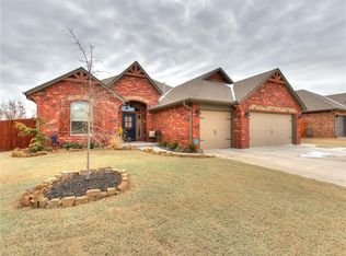 2636 Coles Creek Ln, Yukon, OK 73099