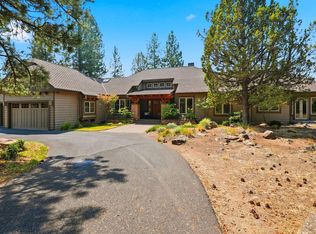 16863 Royal Coachman Dr, Sisters, OR 97759