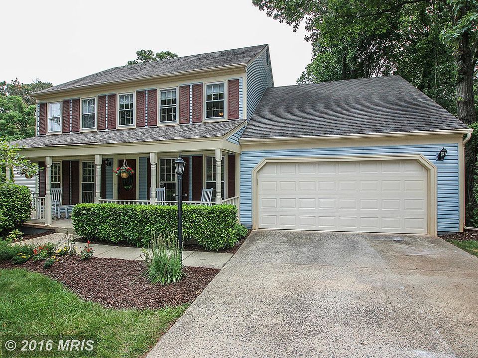 1st image of 8 Westmoreland Dr