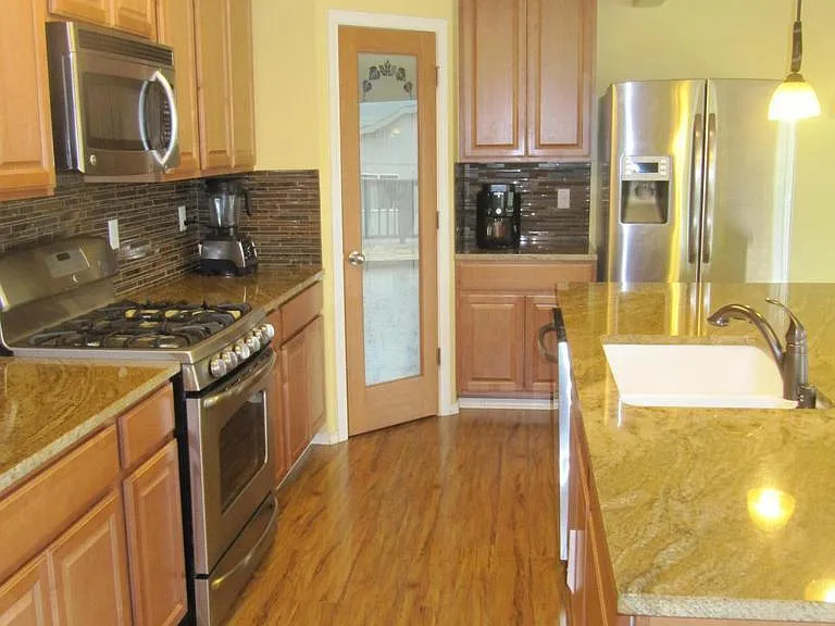 20506 Birch Crest Ln — Photo 10