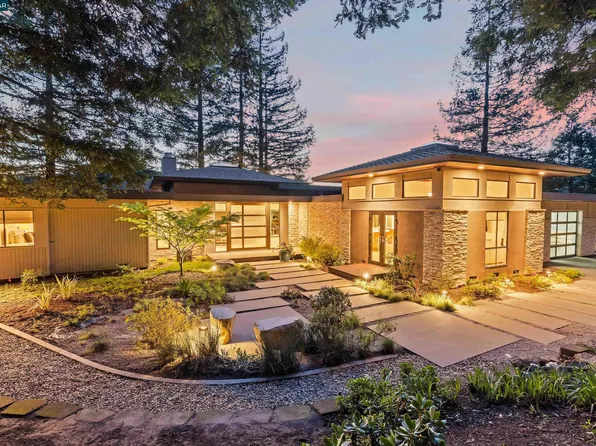 77 Estates Dr, Orinda, CA 94563