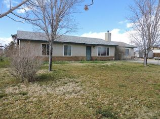 10056 Kiowa Rd, Apple Valley, CA 92308