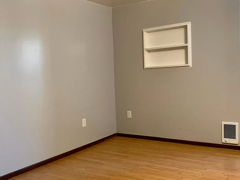 5838 Alderson St #4 — Photo 5