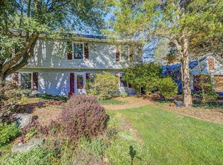 4 Picardi Ct, Wappingers Falls, NY 12590