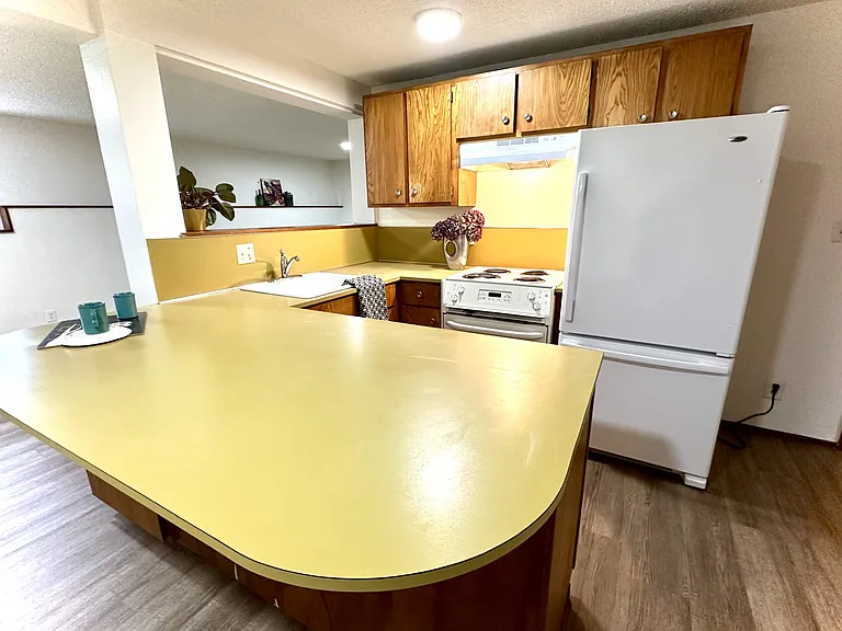 4267 Woodland Park Ave N #1 — Photo 5