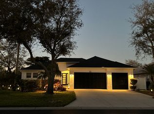 7829 Drayton Cir, University Park, FL 34201