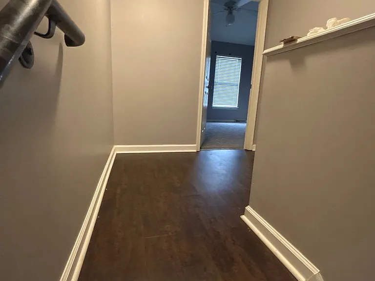 317 Bainbridge Dr #N — Photo 13