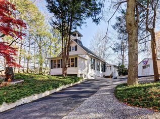 187 Armonk Rd, Mount Kisco, NY 10549