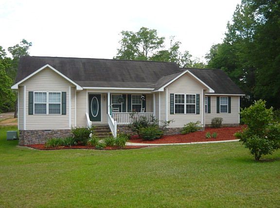 2nd image of 212 Candlewood Ave