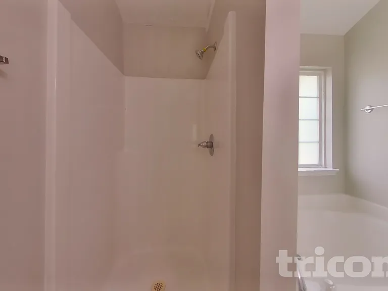 5733 Partin Ln — Photo 7
