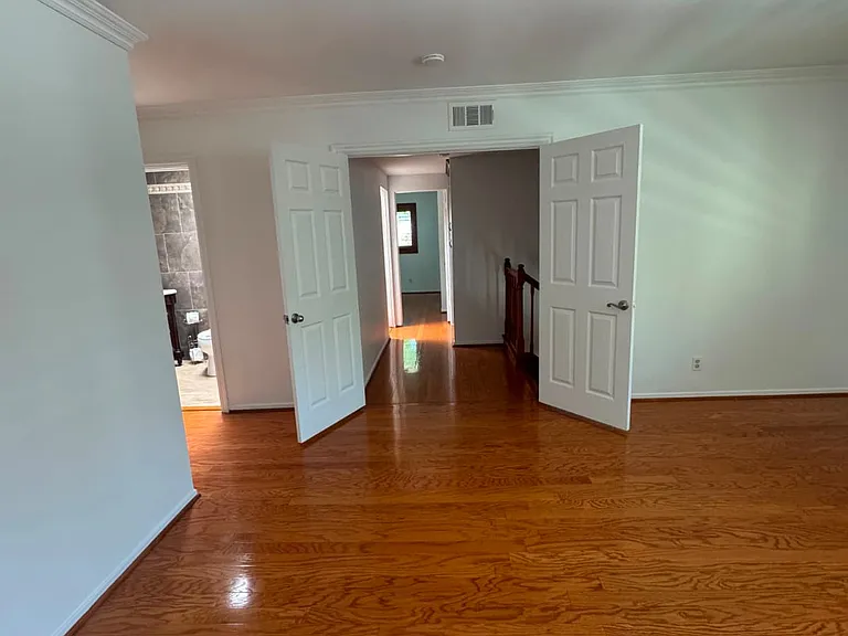 4153 W Sarah St — Photo 27