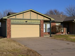8952 E Funston Ct, Wichita, KS 67207