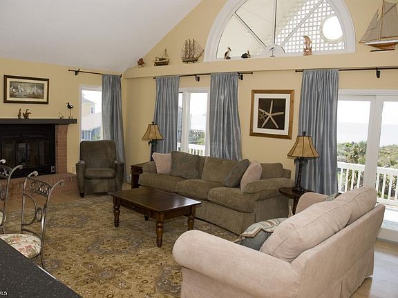 5th image of 10004 Sea Breeze Drive