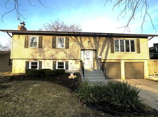 15236 Alameda Ave, Oak Forest, IL 60452