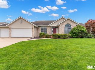 3540 Sandwood Dr, Springfield, IL 62711