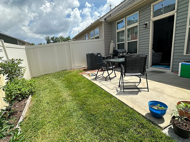 11050 Discovery Dr NW — Photo 24