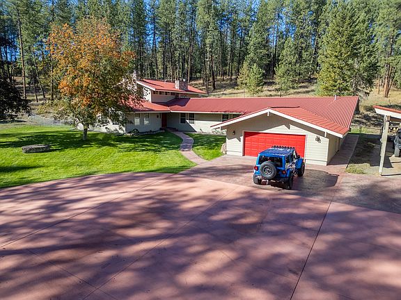 3rd image of 118 Pine Grove Pl