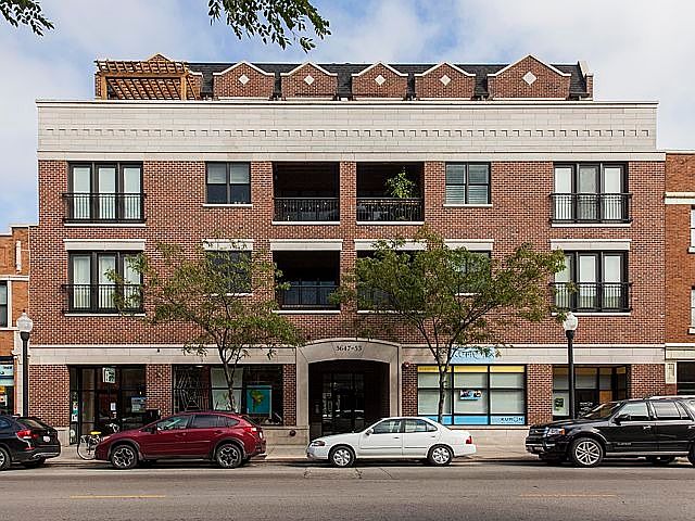 1st image of 5647 N Clark Ave #204