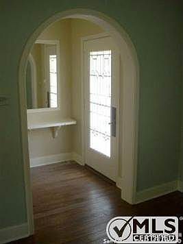 3rd image of 416 Grandview Pl