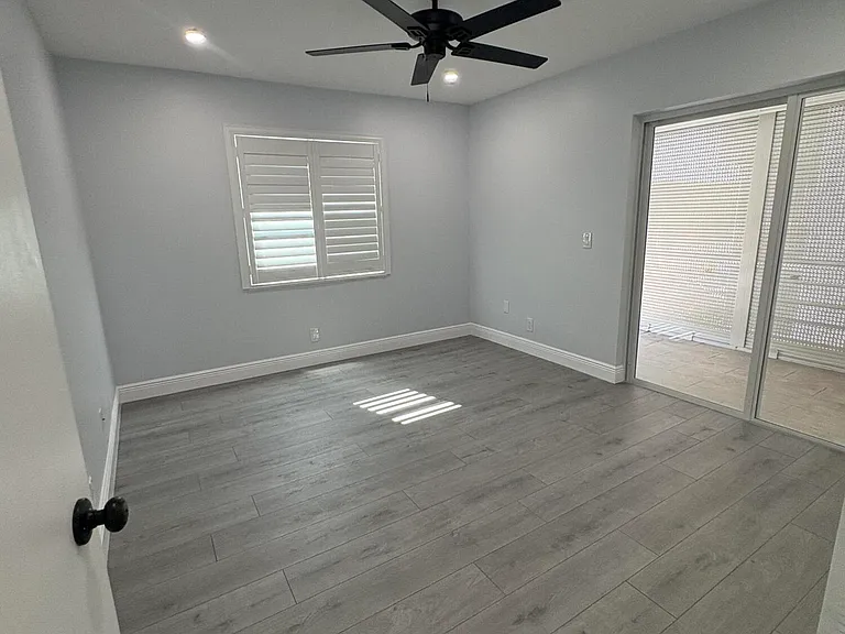 29 Burgundy Dr #A — Photo 8