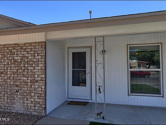 3rd image of 11404 Bunky Henry Ln