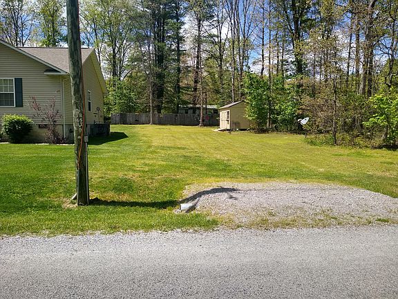 2nd image of 3027 Warpath Dr