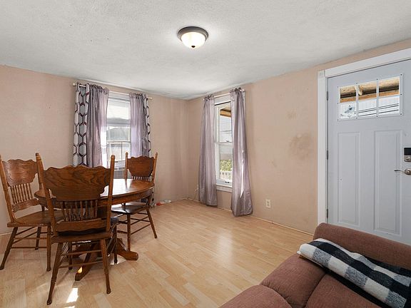 2nd image of 339 Taylor St