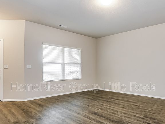 2nd image of 2104 Dandelion Dr