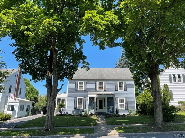 21 Ferris Ave, Utica, NY 13501